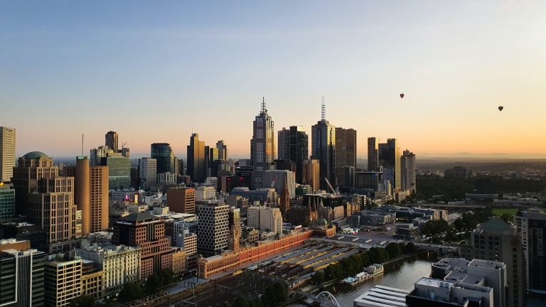 Melbourne Travel Tips & deals